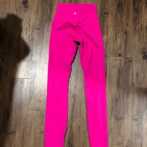 Lululemon Wunder Under high rise 28” size 2